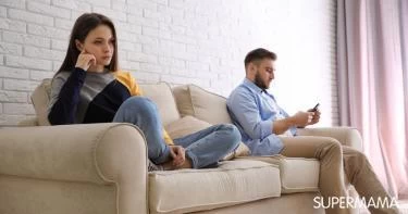 لماذا يتجاهل الرجل المرأة التي يحبها
